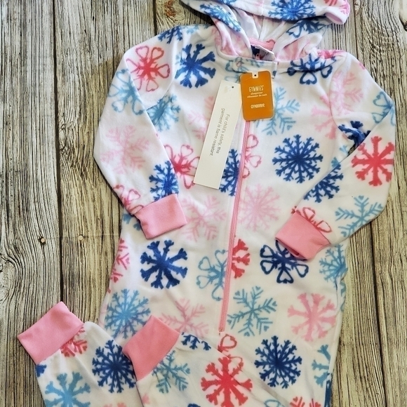 Gymboree Snowflake Print Fleece PJs NWT - Picture 2 of 4